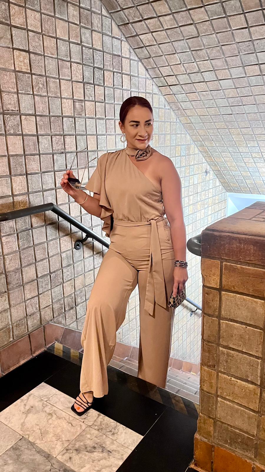 Jumpsuit one shoulder