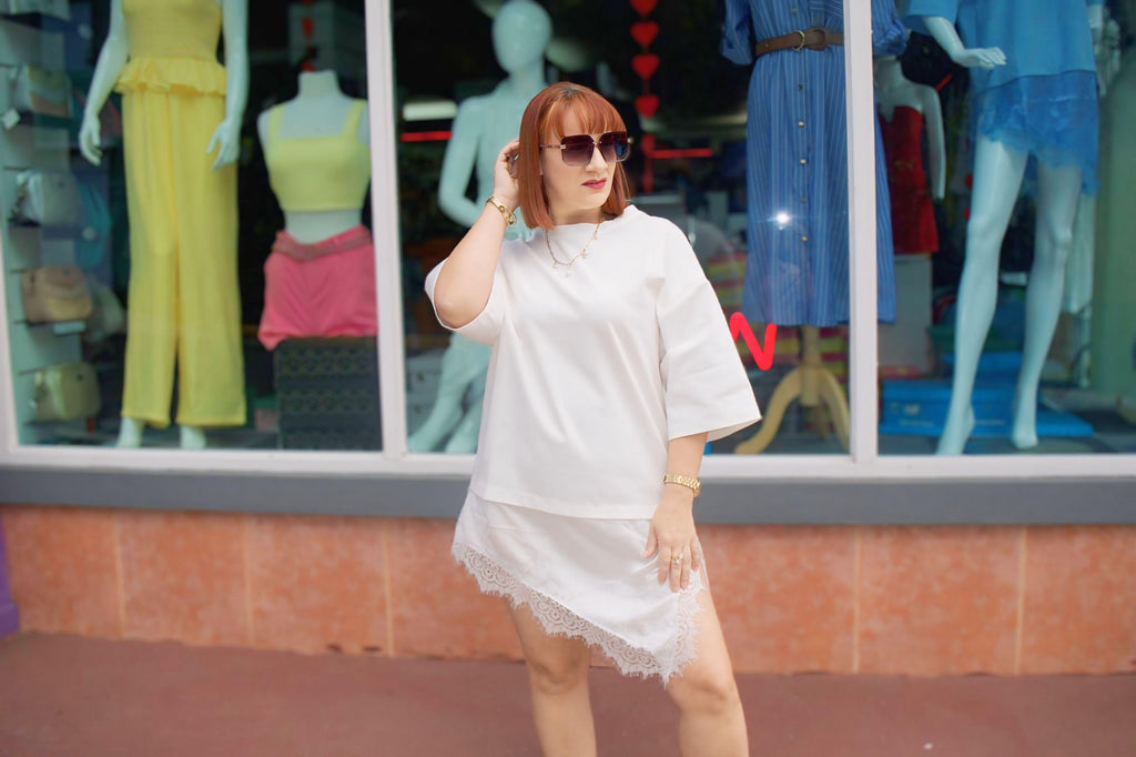 Lace asimetrical Oversize dress