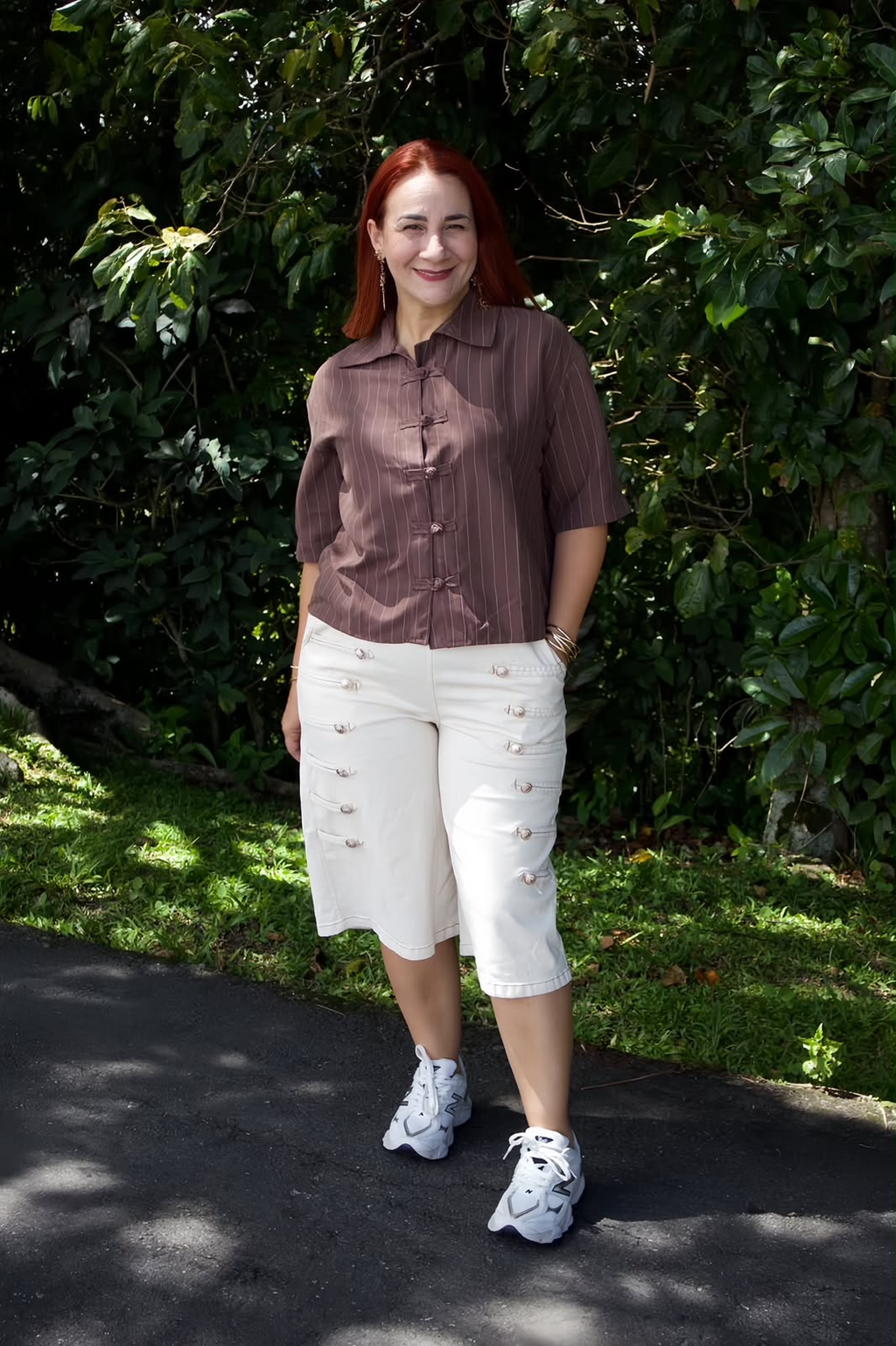 Chinesse Botton Linen Top