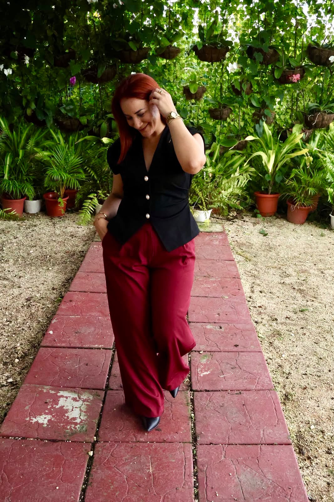 Wide leg casual pant with belt